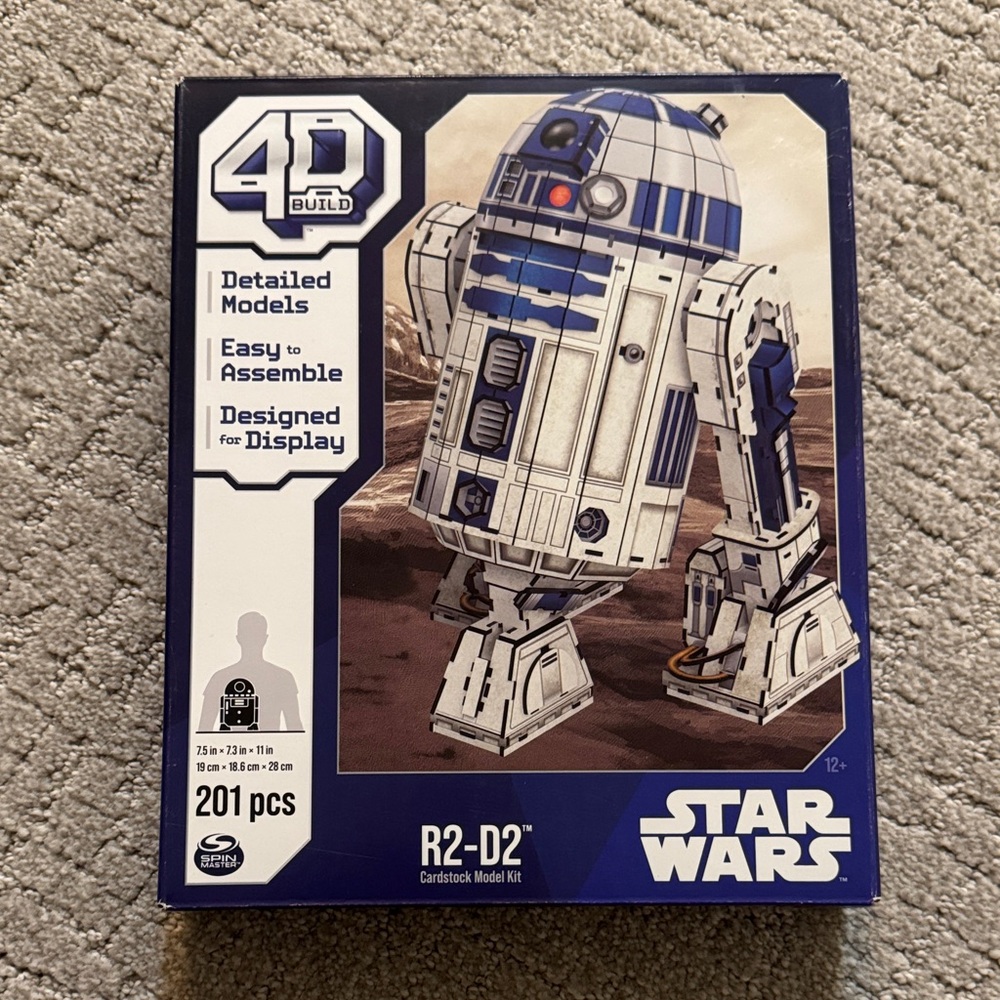 Star Wars R2-D2 Blue and White Model Kit